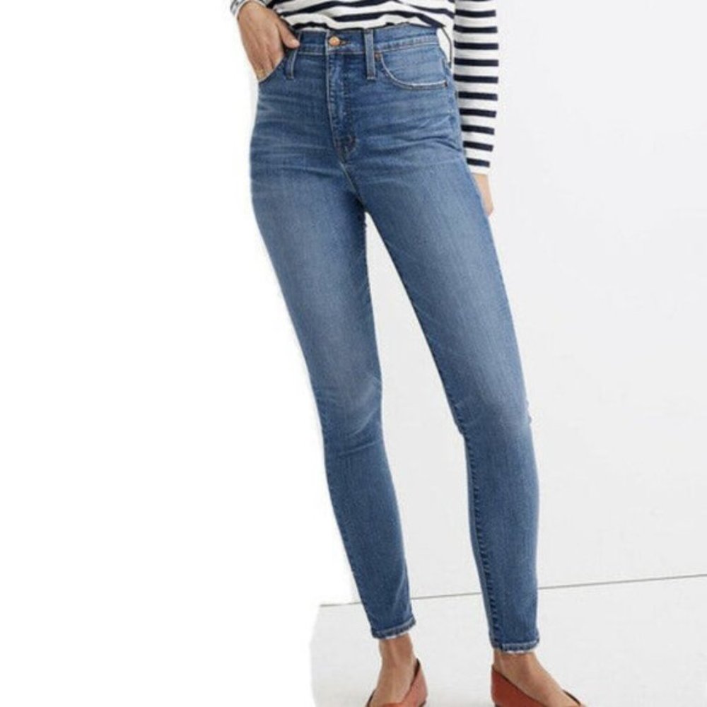 Madewell Jeans size 23; 11” high-rise skinny